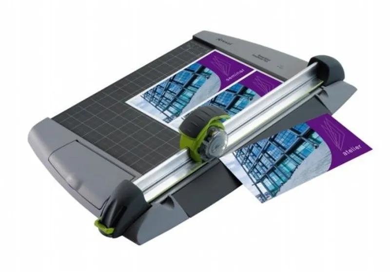 Termék főképe Kotoučová řezačka "Easy Blade Plus", A4, 15 listů, multifunkční, REXEL