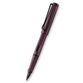 Lamy Safari Scarlet töltő toll, M betűméret
