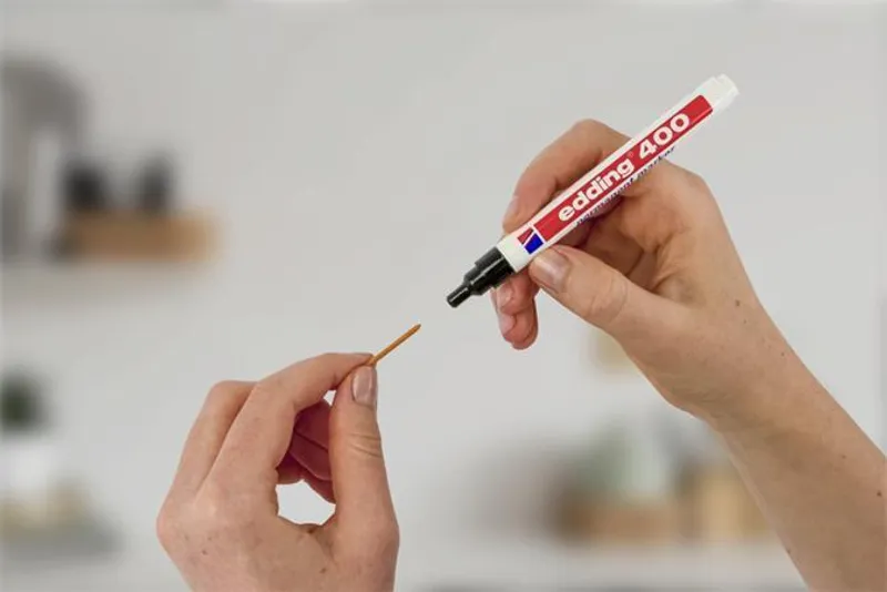 Termék főképe Permanentní popisovač "400", černá, 1mm, EDDING