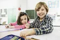 Következő termékkép Balkezes töltőtoll szabványos M tollhegyrel - STABILO EASYbirdy sötét rózsaszín/rózsaszín