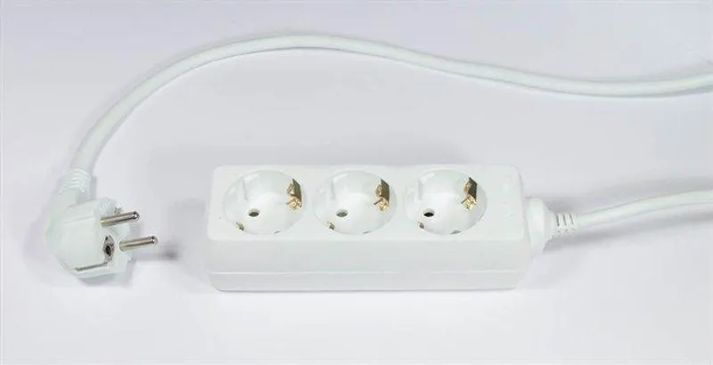 Termék főképe Prodlužovací kabel, 3 zásuvky, 1,5 m